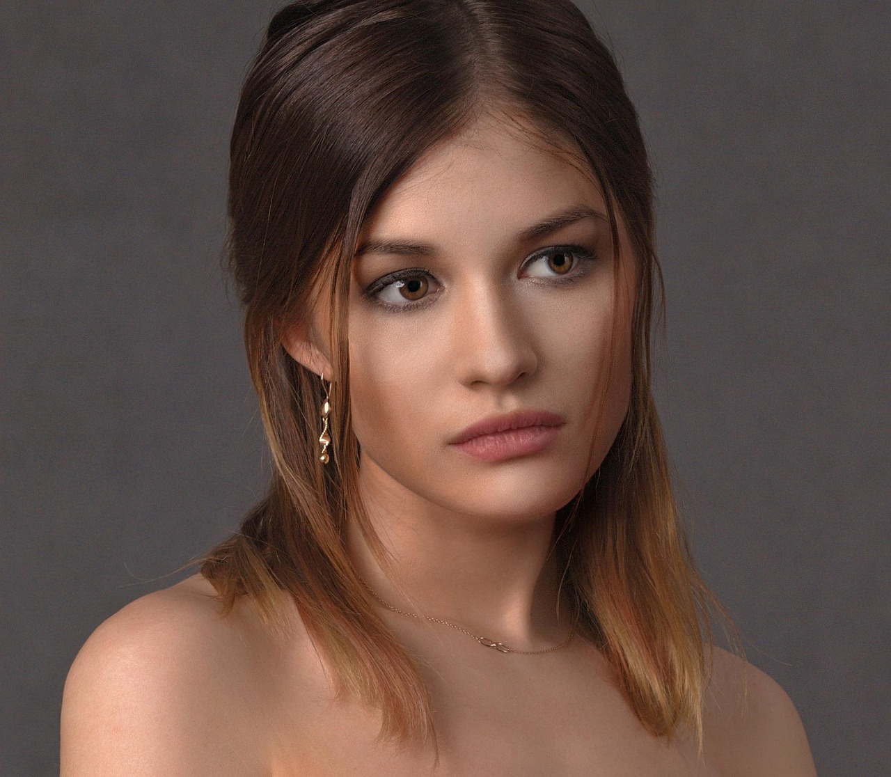 girl, sad, portrait, face, woman, makeup, cosmetics, brunette, brunette woman, young woman, hairstyle, model, look, sad girl, hair, unhappy